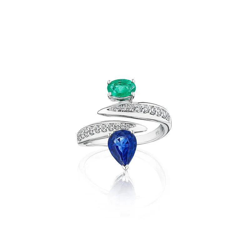 18k Amazonia (cocar) White Gold Ring With 0.29 Cts Vs-Gh Diamonds  And Sapphire And Emerald