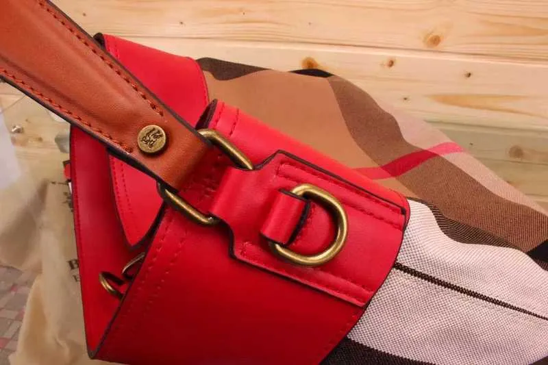 Burberry Bags - BG Bags - 1139