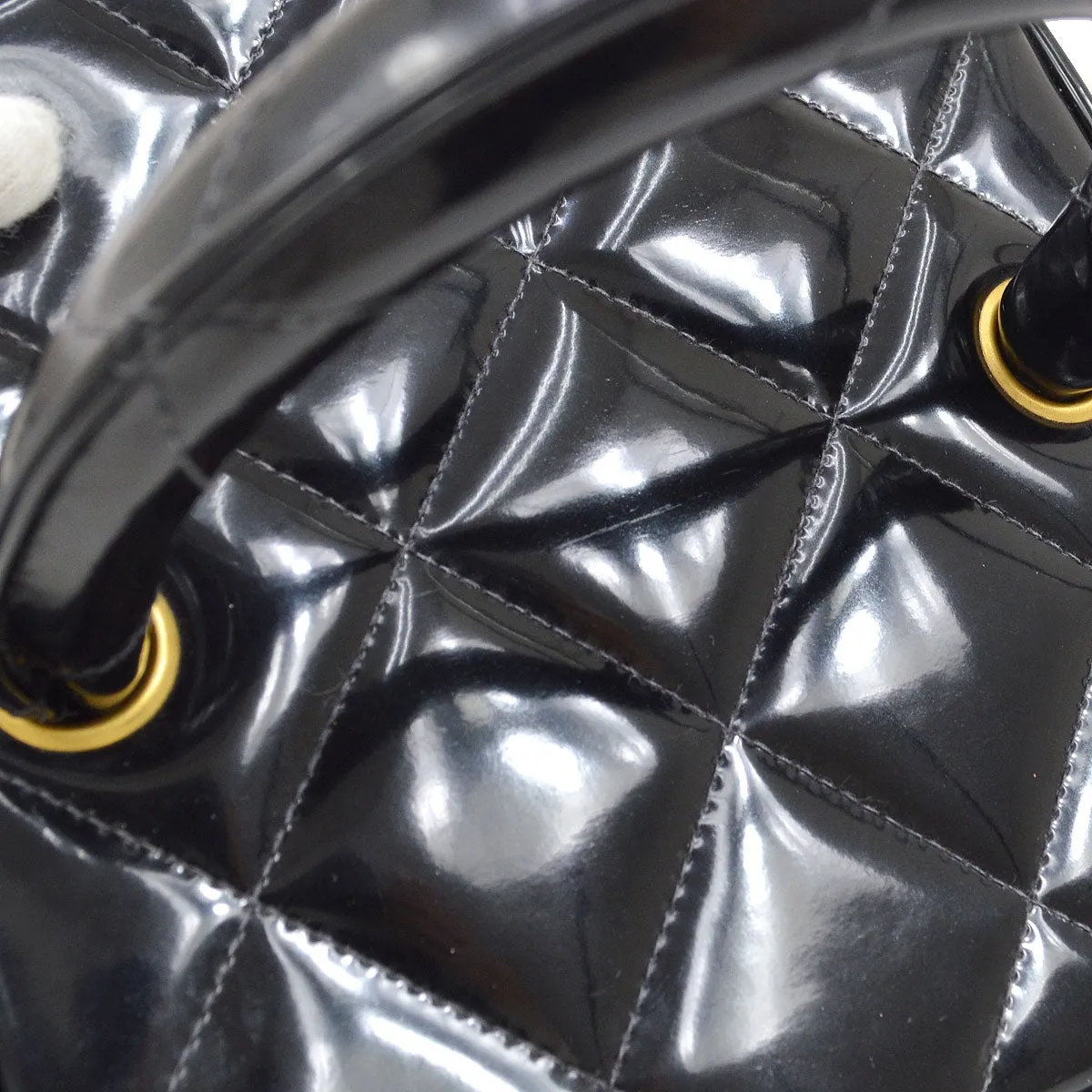 CHANEL 1995 Heart Mirror Vanity Handbag Black Patent Leather AK31767i