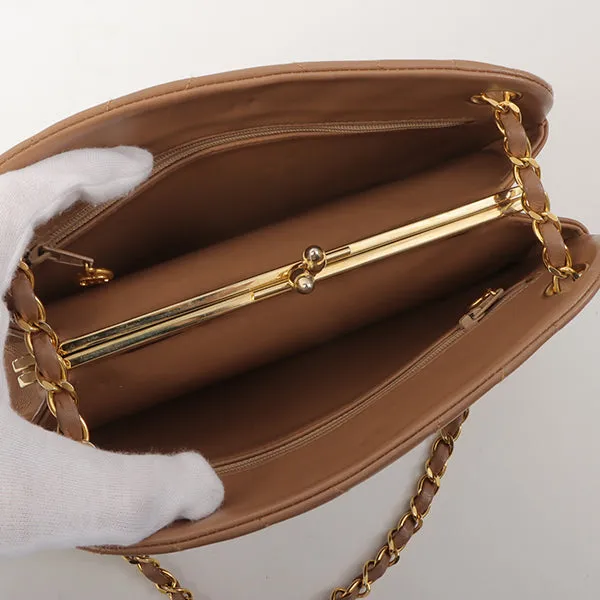 Chanel Around 1990 Made Chevron Cc Mark Plate Metal Clasp Chain Bag Pale Brown