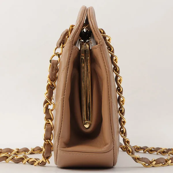 Chanel Around 1990 Made Chevron Cc Mark Plate Metal Clasp Chain Bag Pale Brown