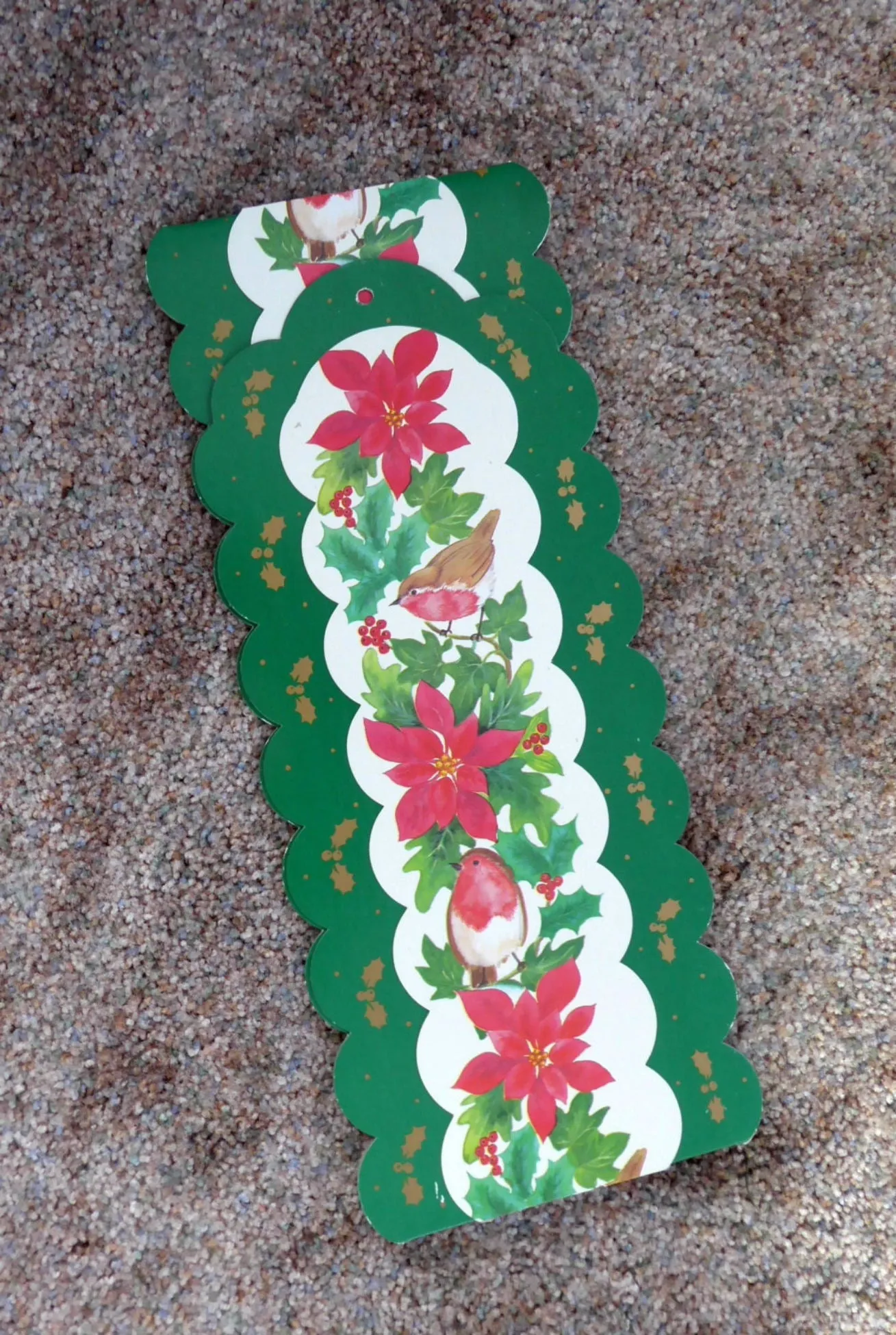 Christmas Card Holder Long Card Display English Robins Poinsettias Holly 1970s