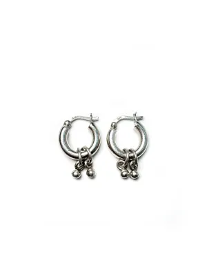 [DAZZLING CLUB] Seasonless Snow Ball Earring