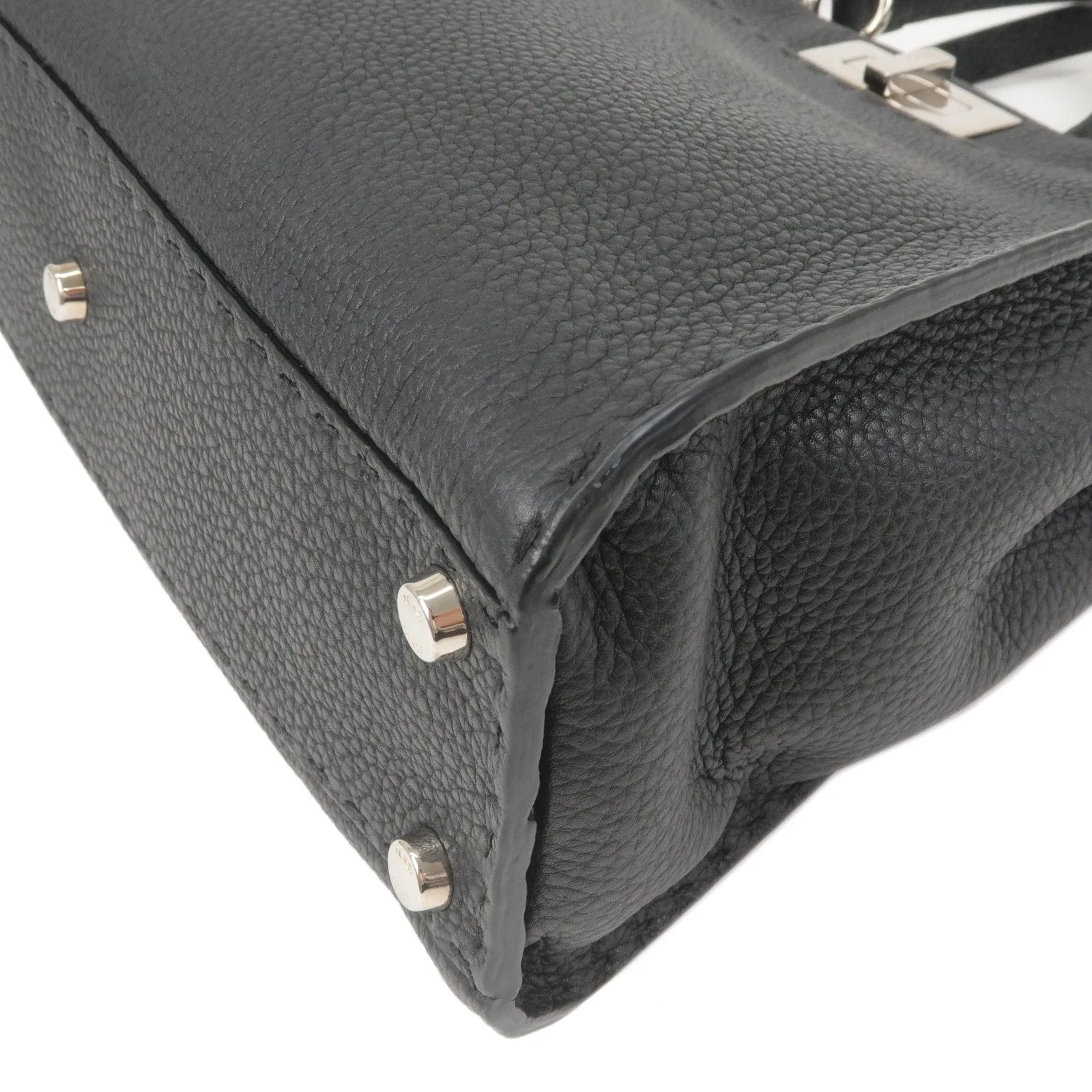 FENDI Selleria Peekaboo Regular Leather 2WAY Bag Black 8BN226