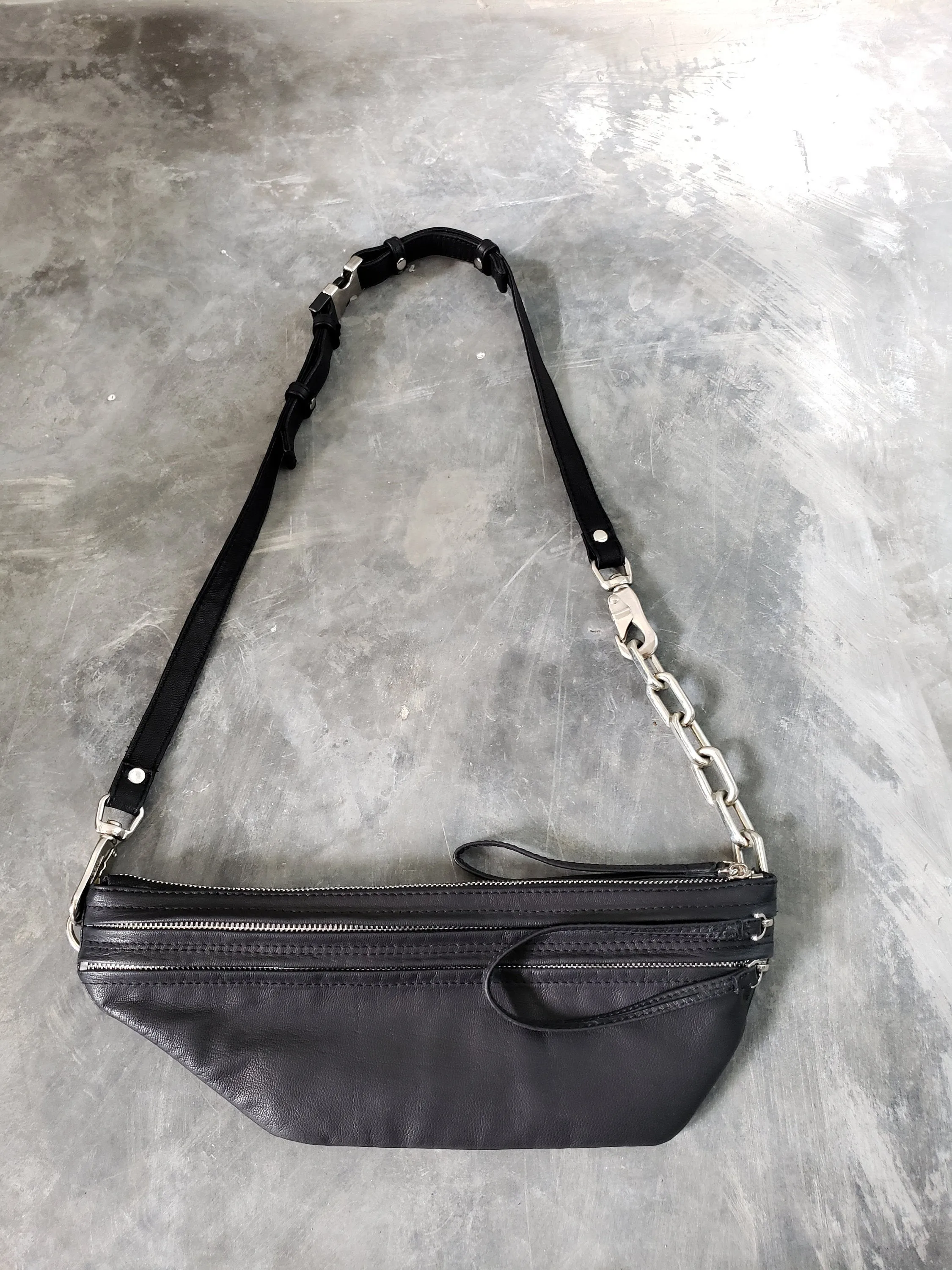 INDSTRL DSGN Duo Zip Convertible FannyPack Wristlet and Crossbody Messenger Bag