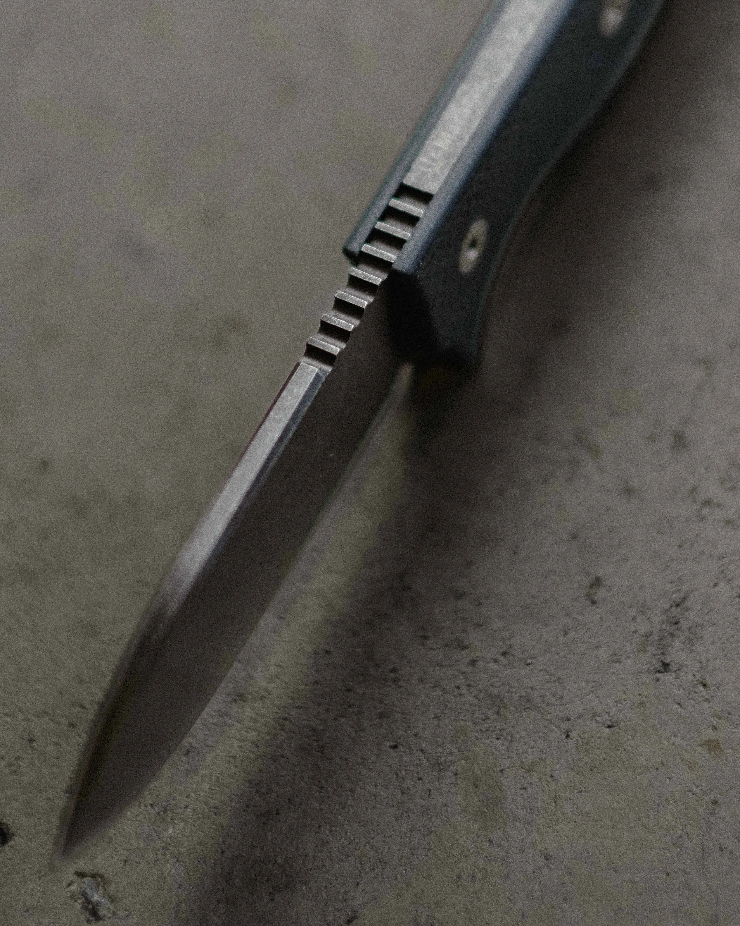 Maratac R4A D2 Tool & Camp Knife with G10 Black Scales