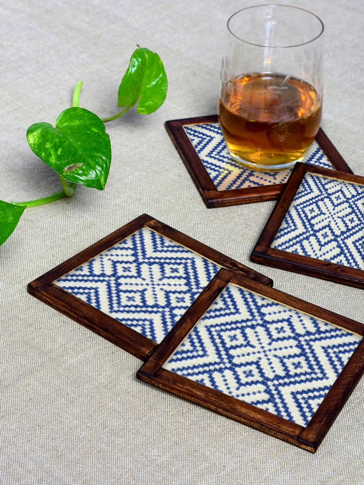 Monochrome Elegance Coaster