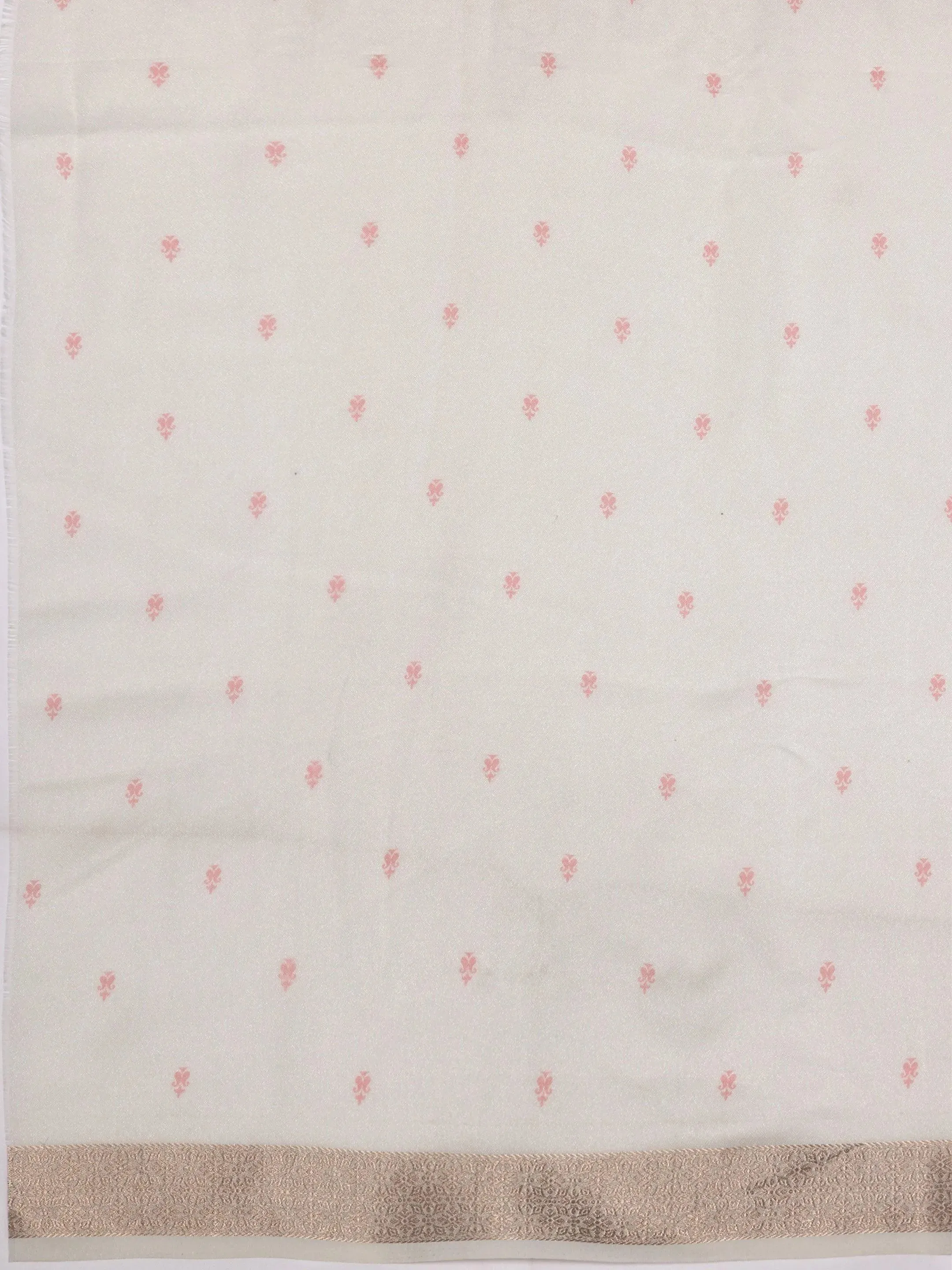 Off White Printed Silk Blend Saree With Unstitched Blouse Piece