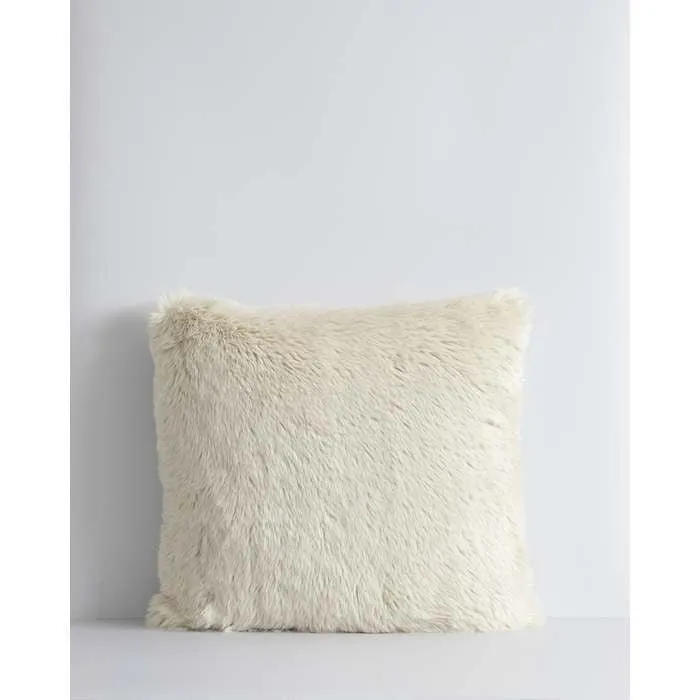 Pele Cushion (Faux Fur)