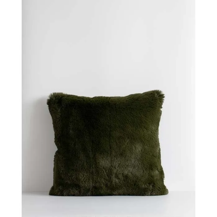 Pele Cushion (Faux Fur)