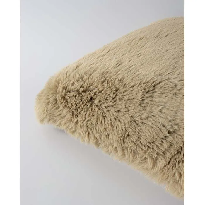 Pele Cushion (Faux Fur)