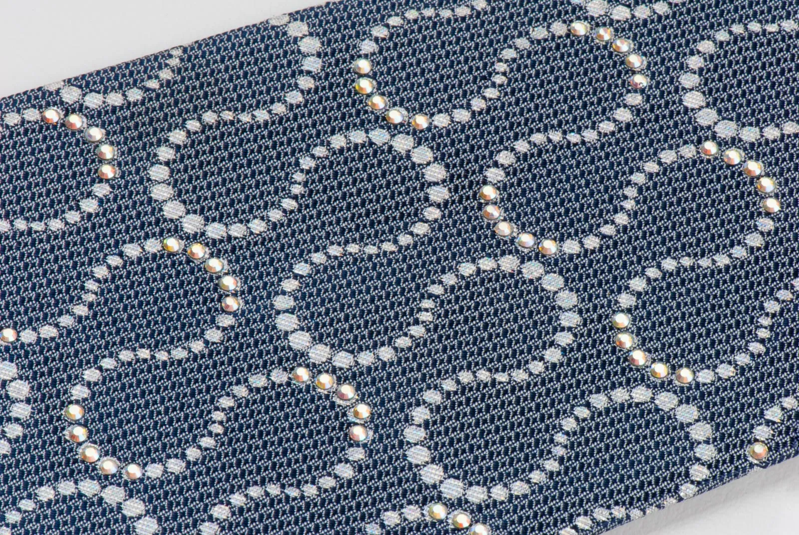 Renoma Mens Silk Rhinestone Neck Tie Silver Geometric On Gray Silk With Silver Sparkles