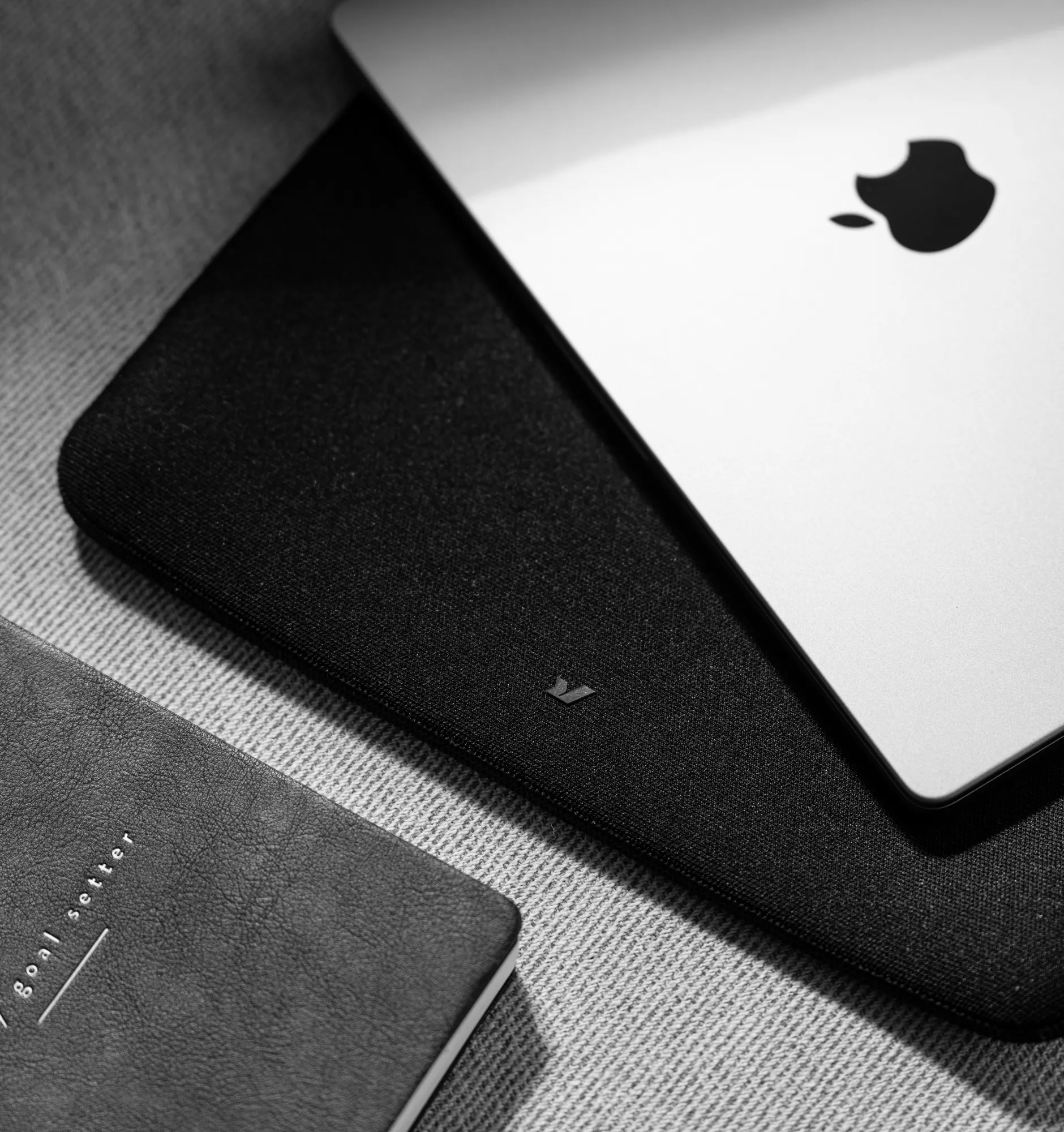 Rushfaster Laptop Sleeve For 13" MacBook Air/Pro