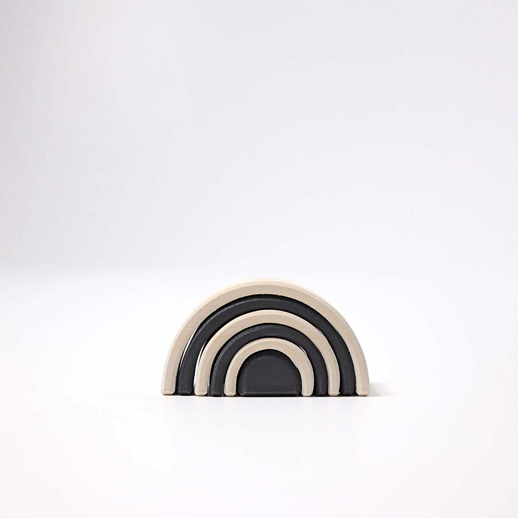 Small Monochrome Rainbow/ Tunnel