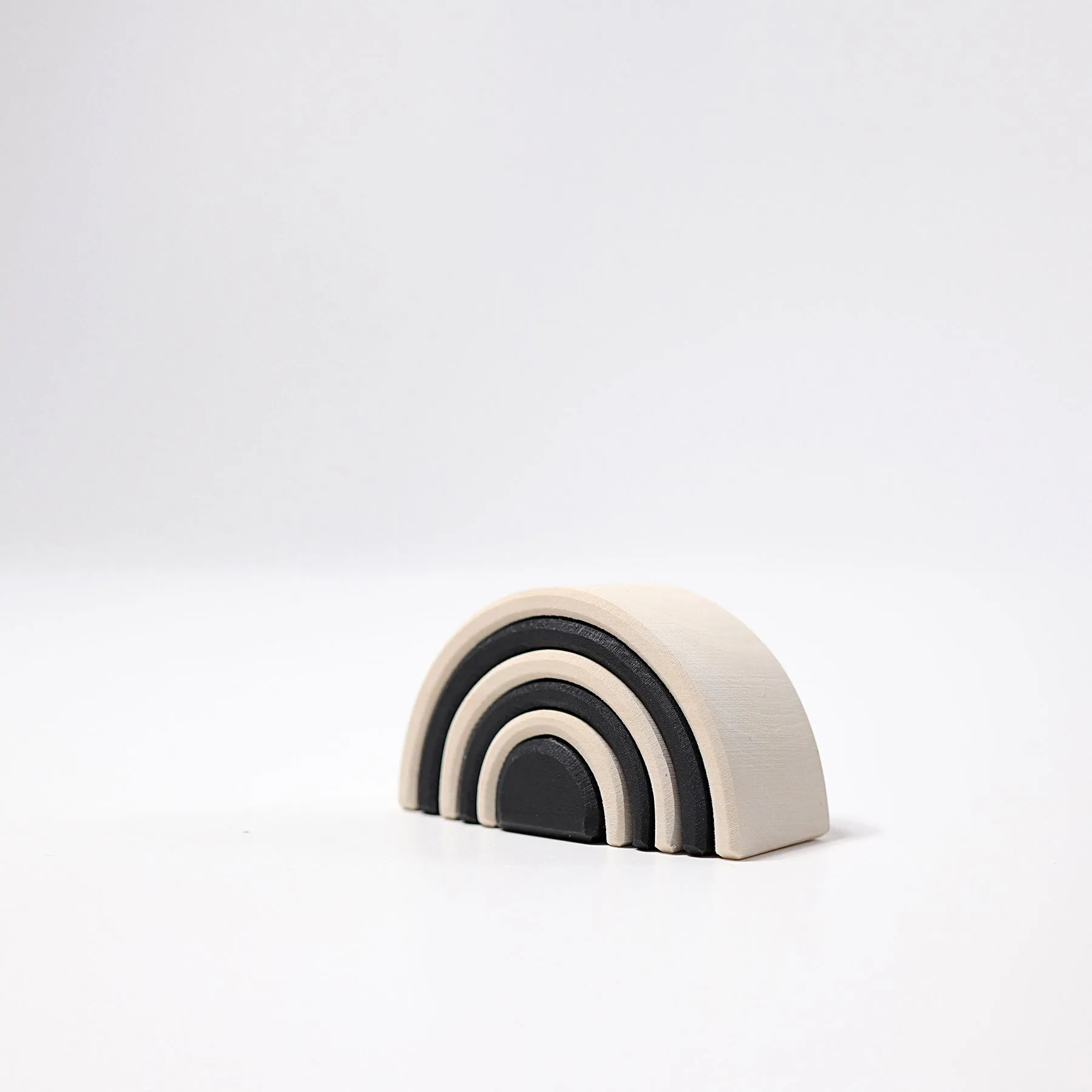 Small Monochrome Rainbow/ Tunnel