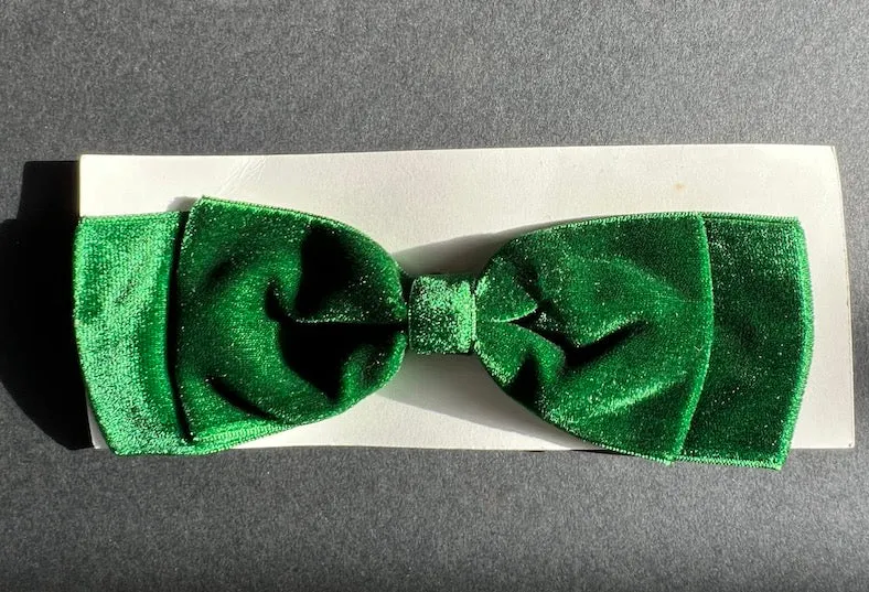 Sumptuous Green Velvet Vintage Hair Bow