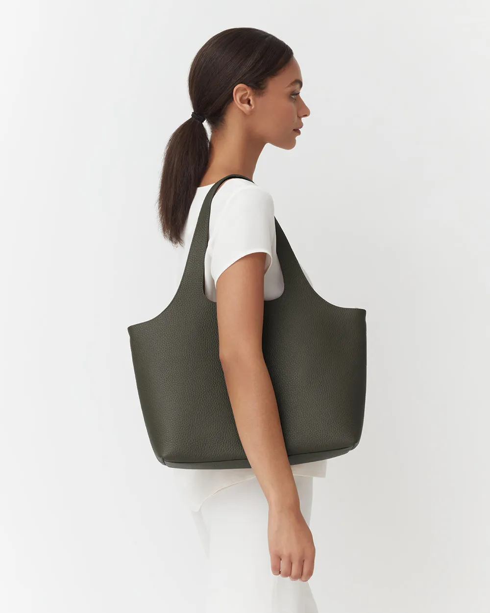 System Tote 13"