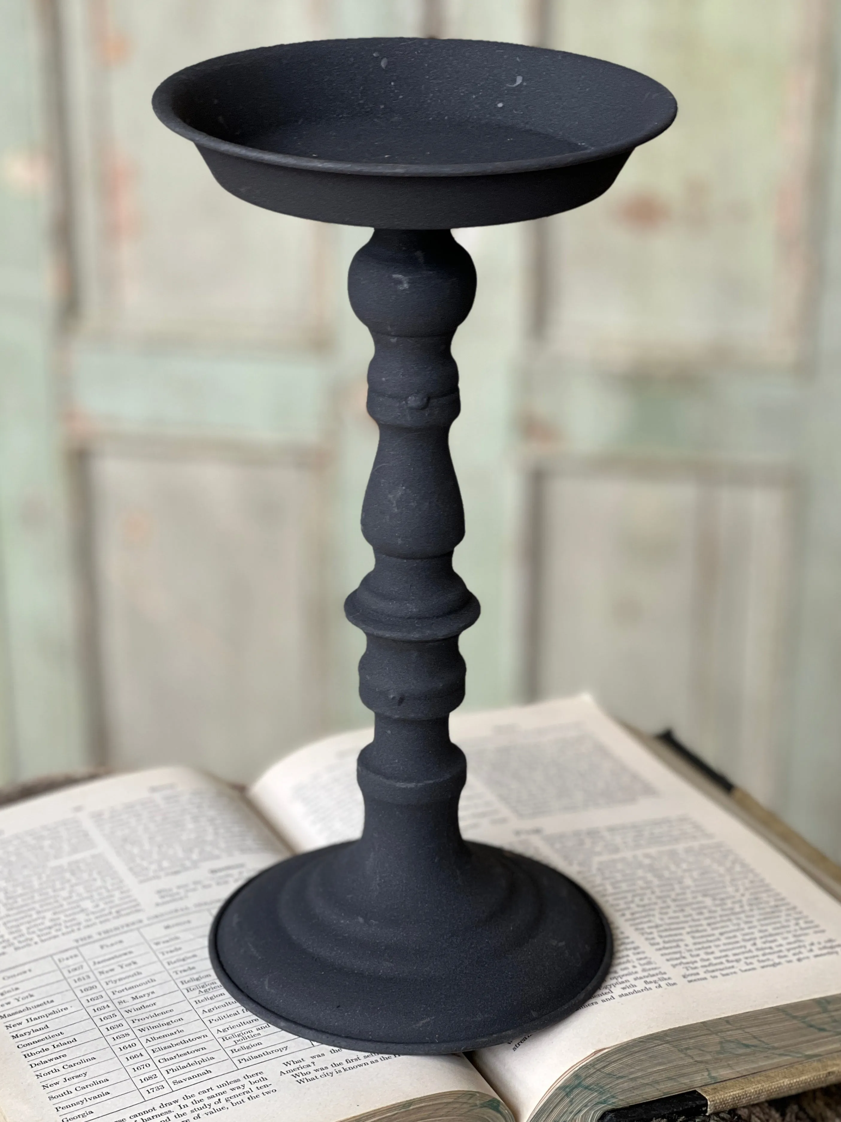 Verona Holder | 12" | Black | CASE PACK SPECIAL!  $4.95-48 *