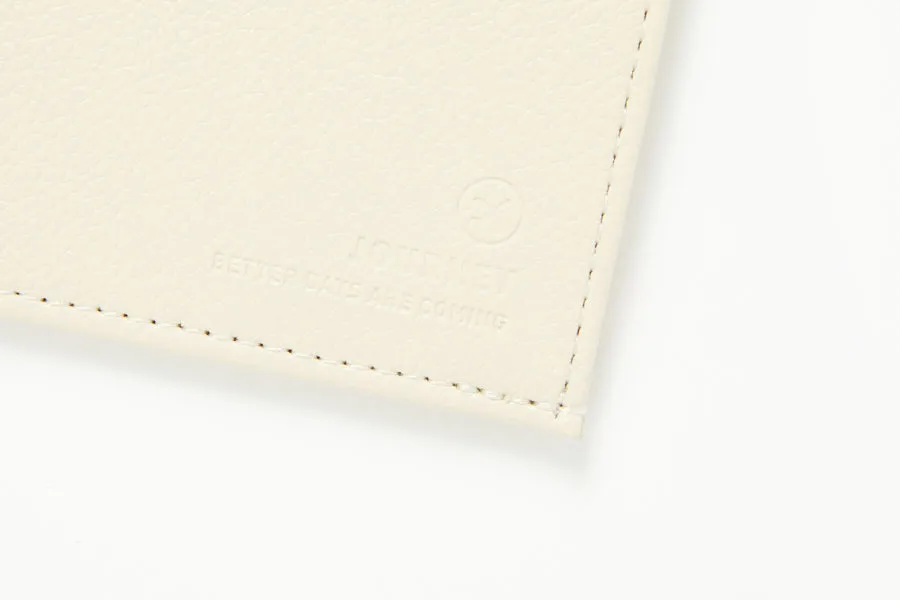 Vertical Passport Case - Ivory